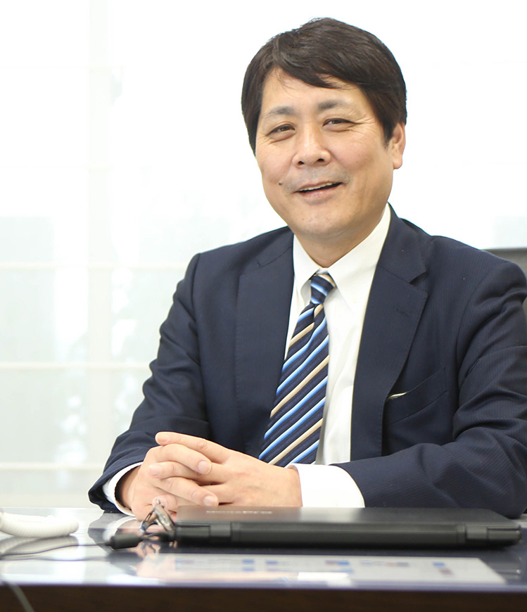 代表取締役 飯笹　学